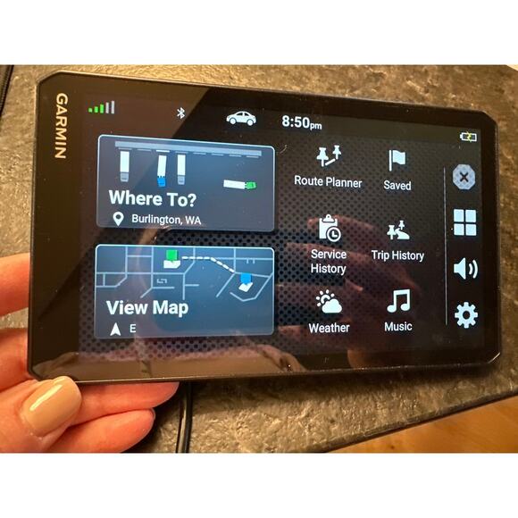 Garmin dēzl™ OTR710 7" GPS Truck Navigator - Picture 7 of 8
